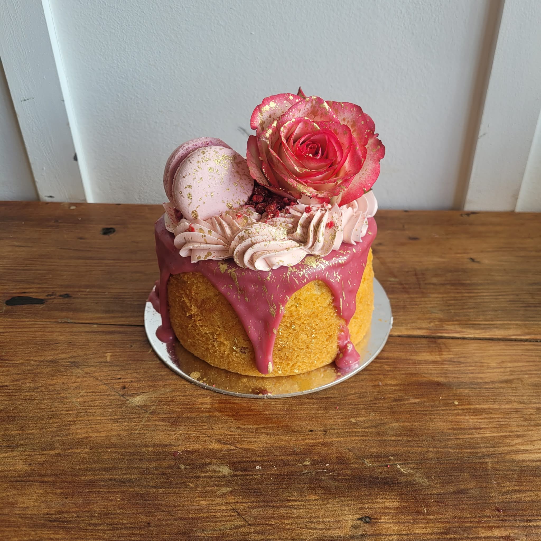 5" Raspberry White Chocolate Cake
