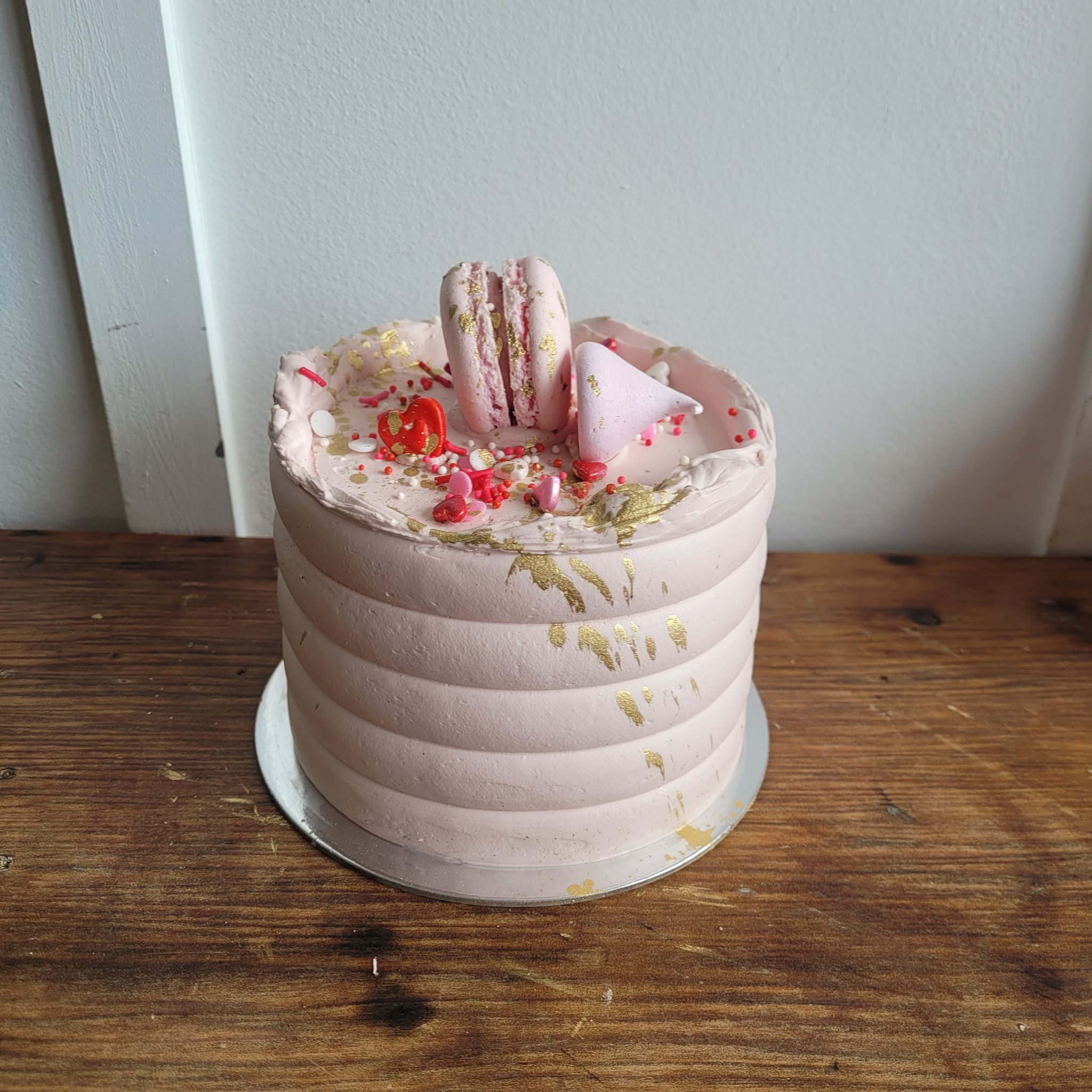5″ Raspberry Cake With Hazelnut Creme Filling