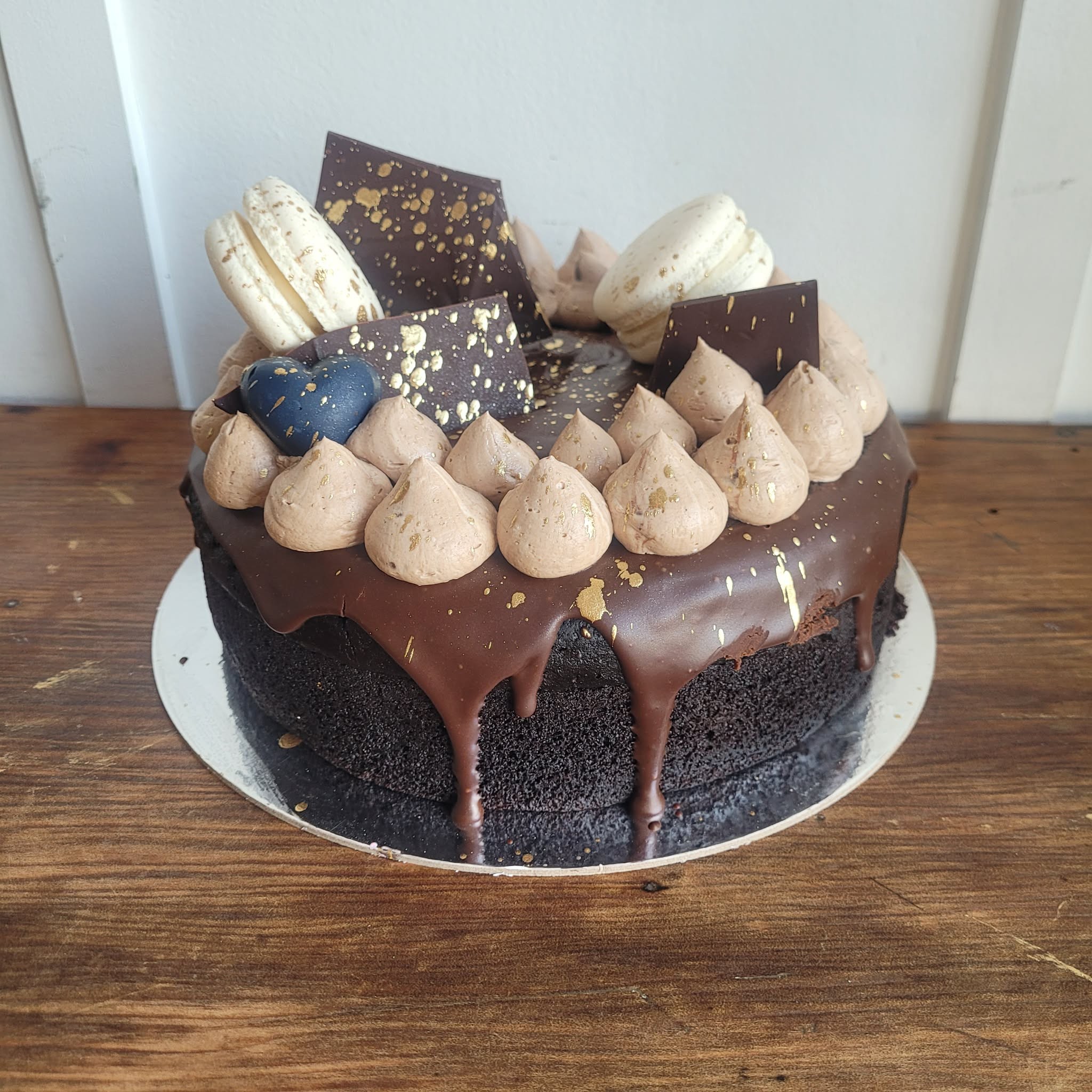 8″ Chocolate Cake