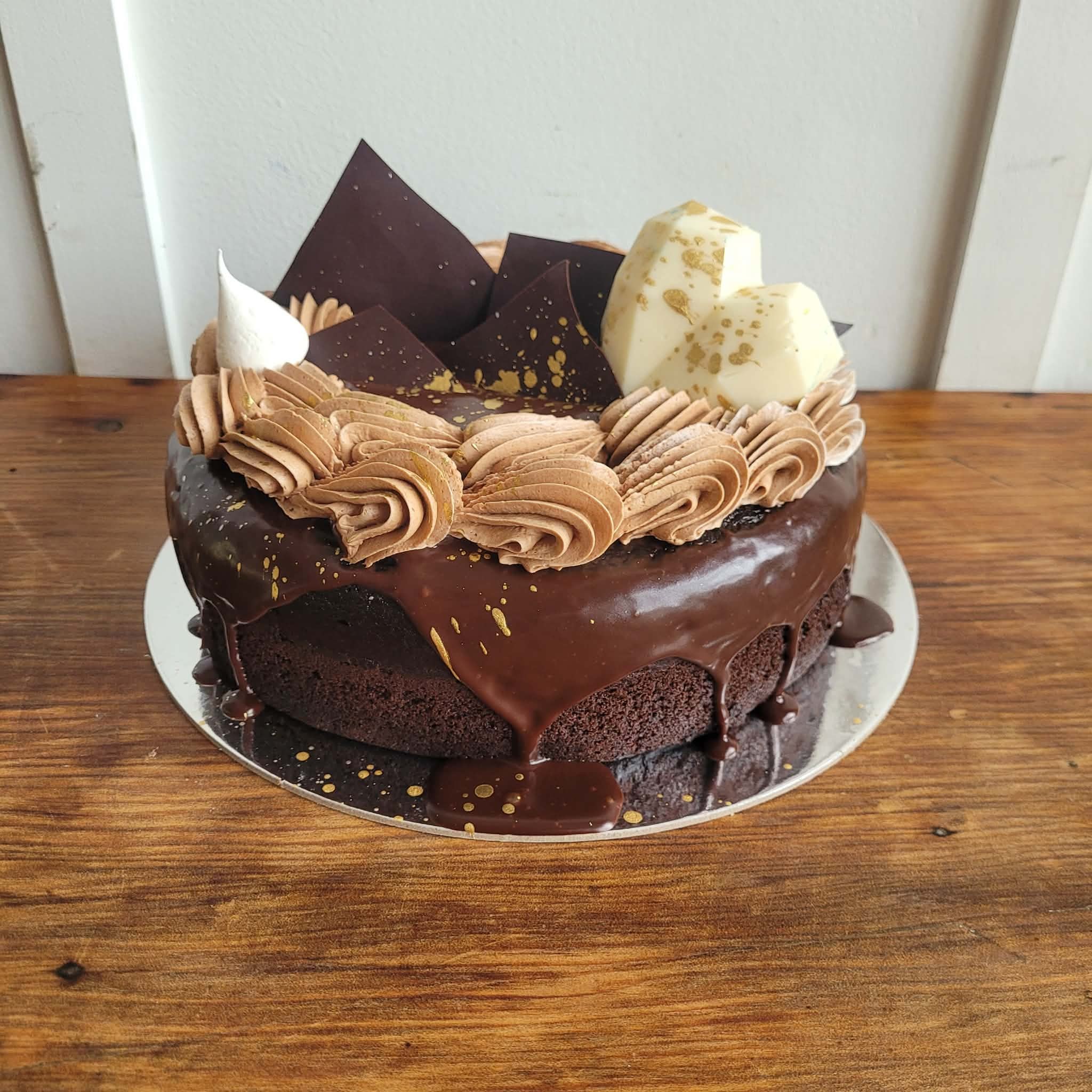 8″ Chocolate Cake