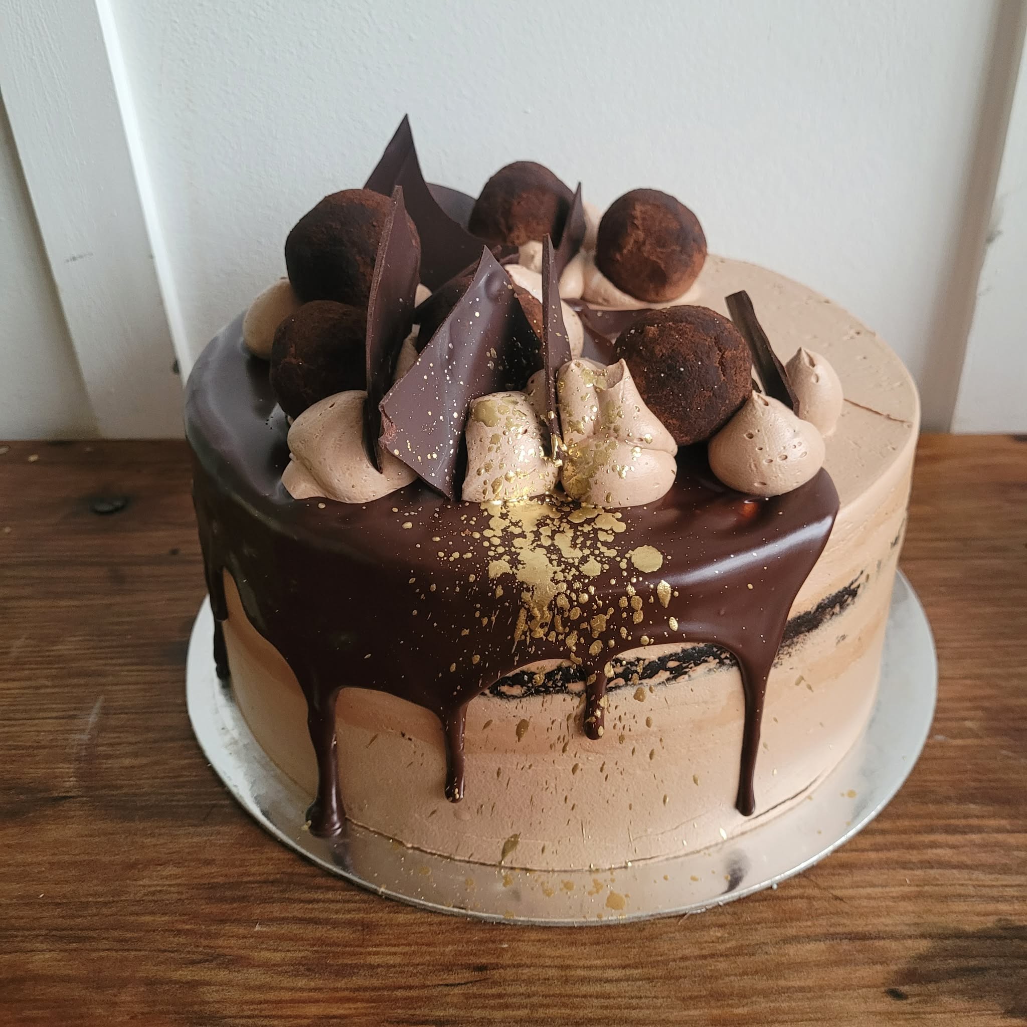 8″ Double Chocolate Cake