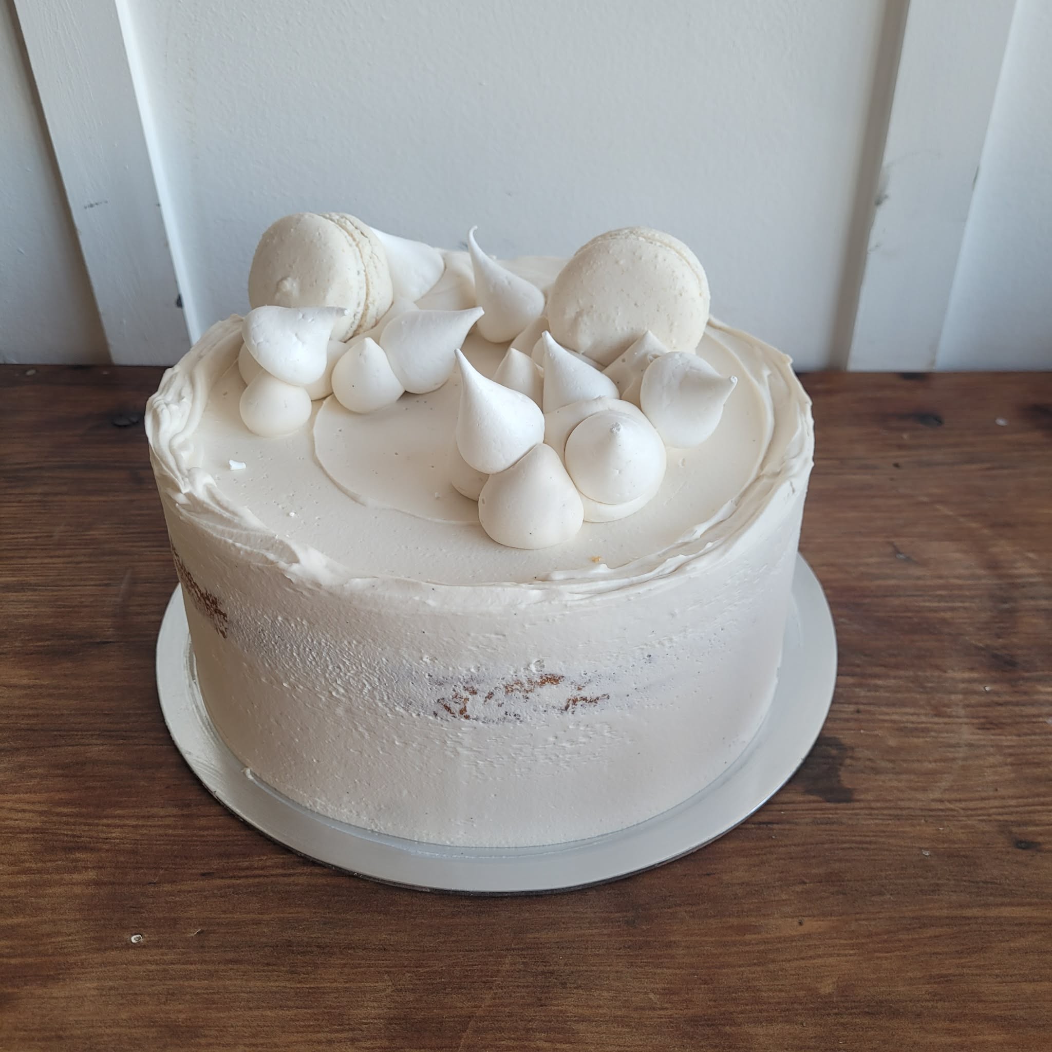 8″ Banana Caramel Cake
