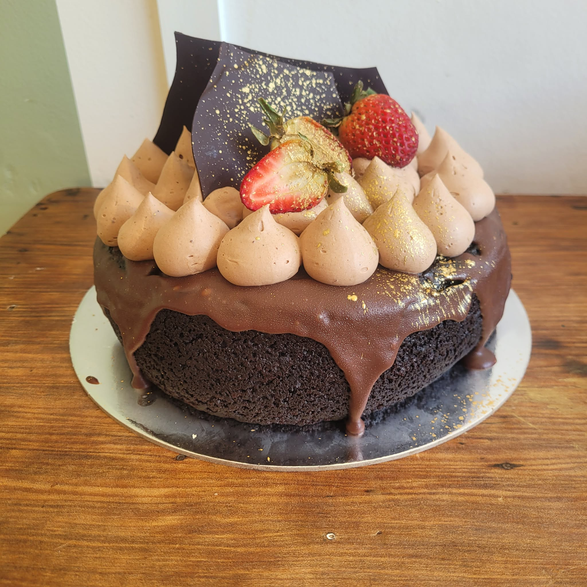 8″ Chocolate Cake