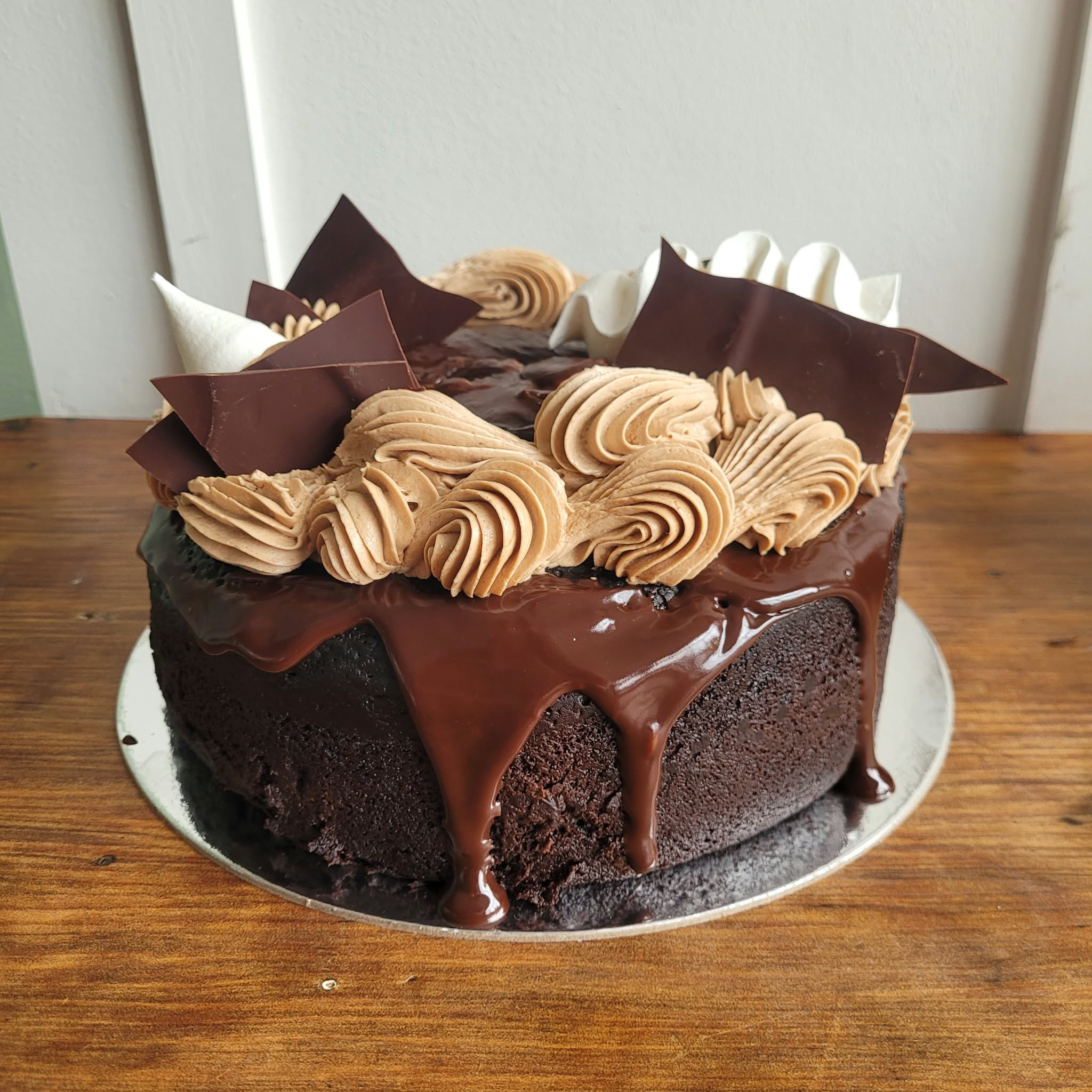 8″ Chocolate Cake